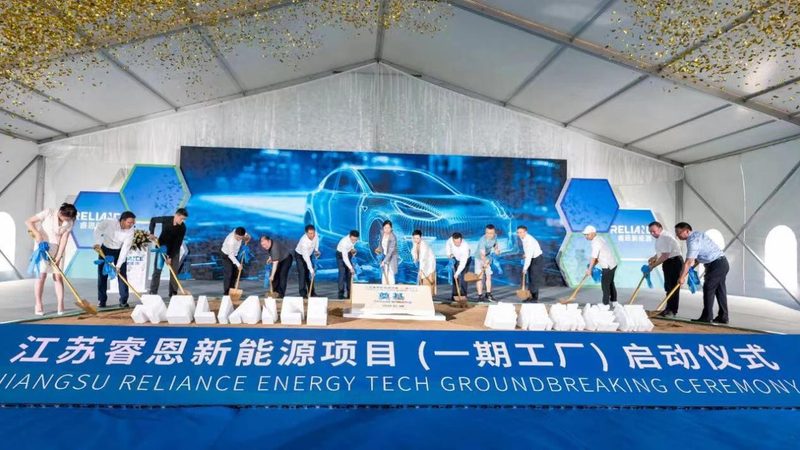 太阳能热水器安装：关键注意事项与费用解析